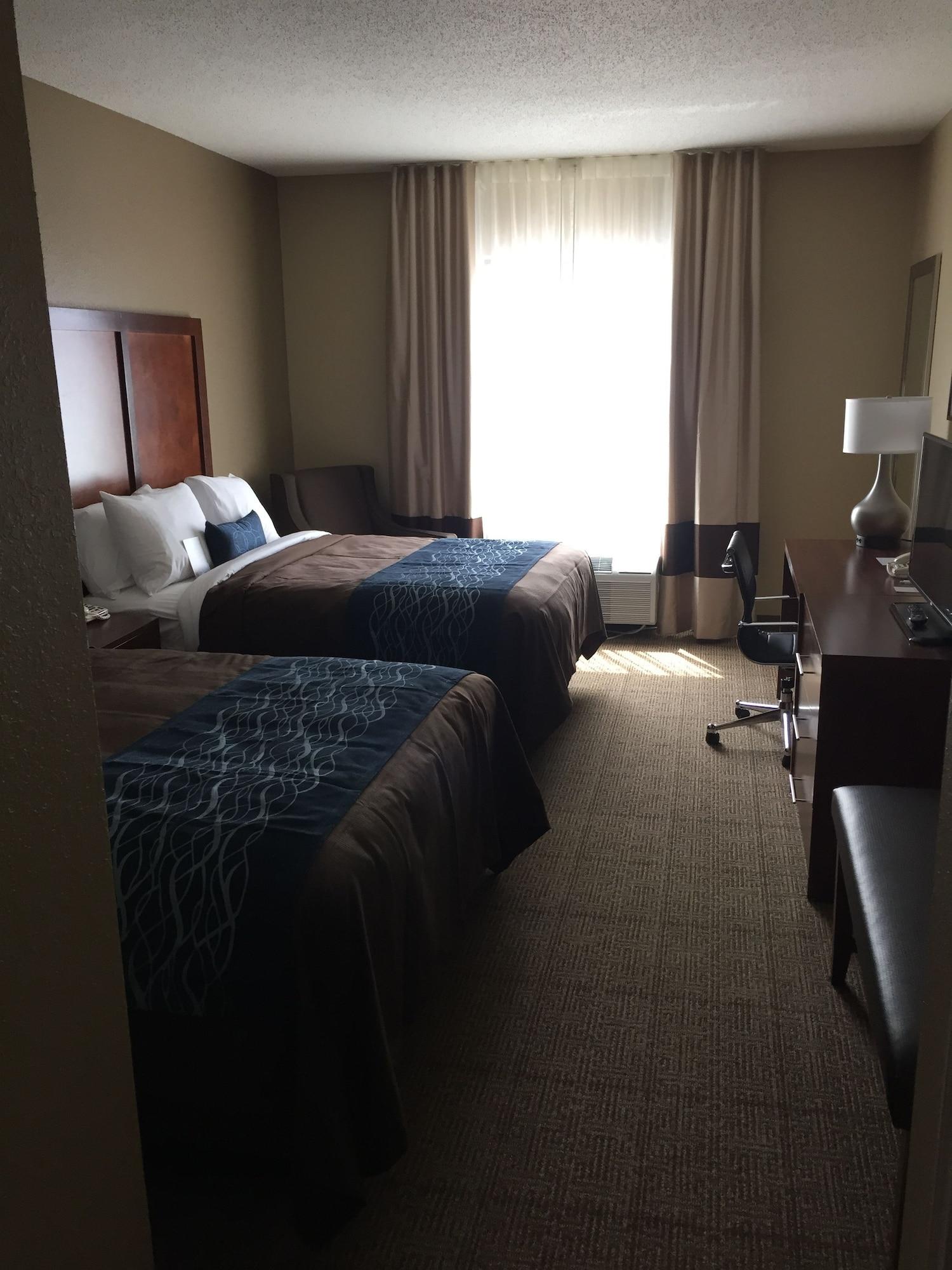 Comfort Inn & Suites Lynchburg Airport - University Area Luaran gambar