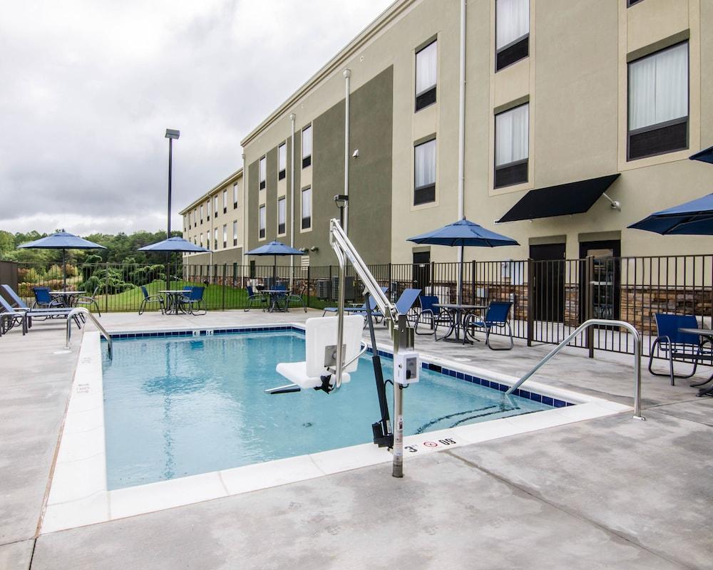 Comfort Inn & Suites Lynchburg Airport - University Area Luaran gambar