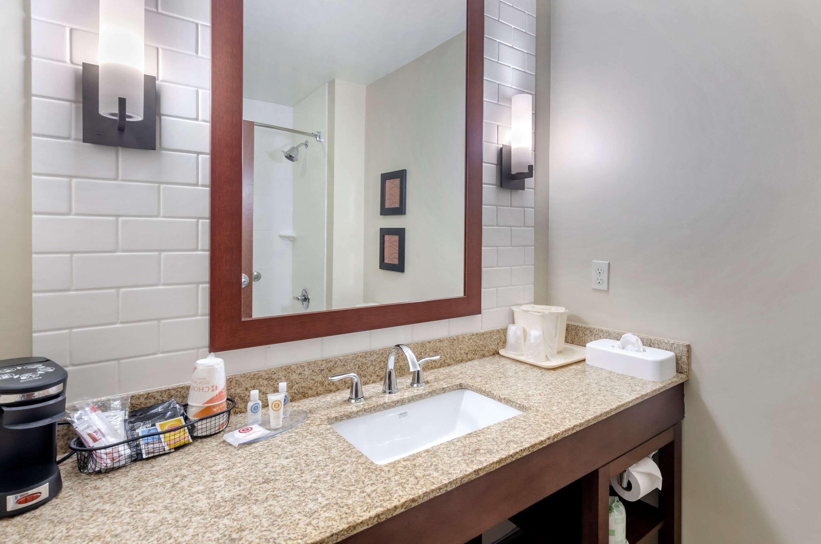 Comfort Inn & Suites Lynchburg Airport - University Area Luaran gambar