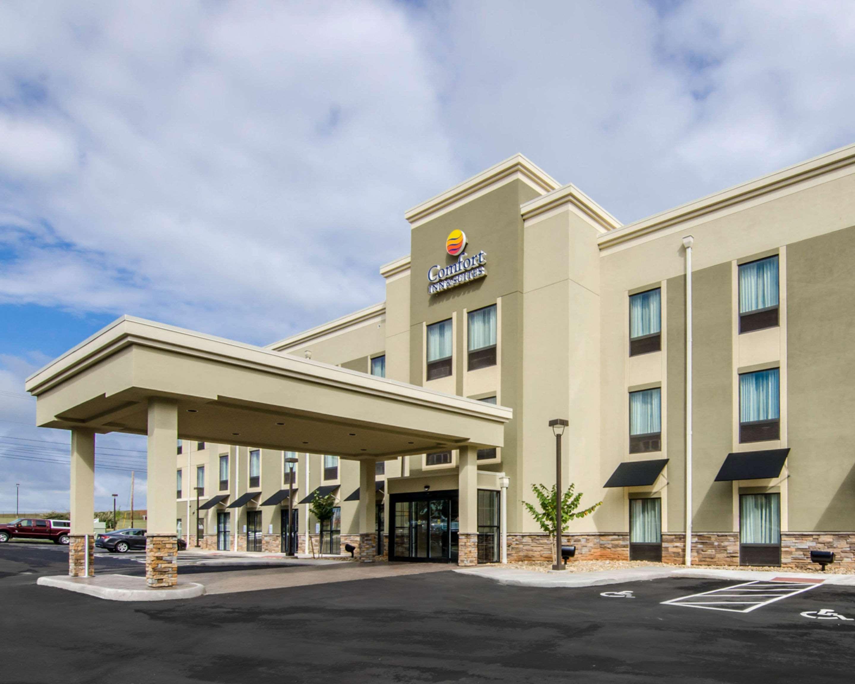 Comfort Inn & Suites Lynchburg Airport - University Area Luaran gambar