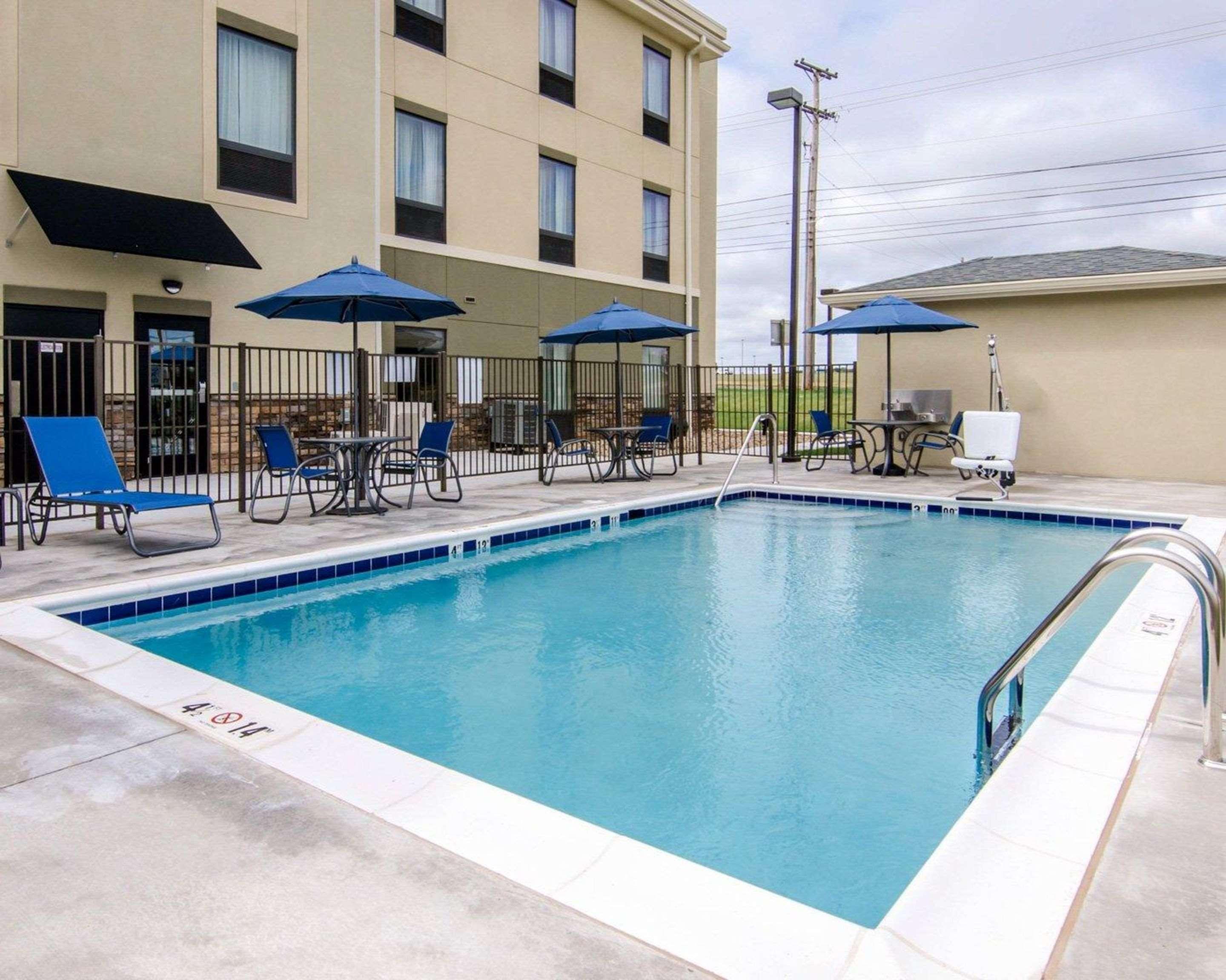 Comfort Inn & Suites Lynchburg Airport - University Area Luaran gambar