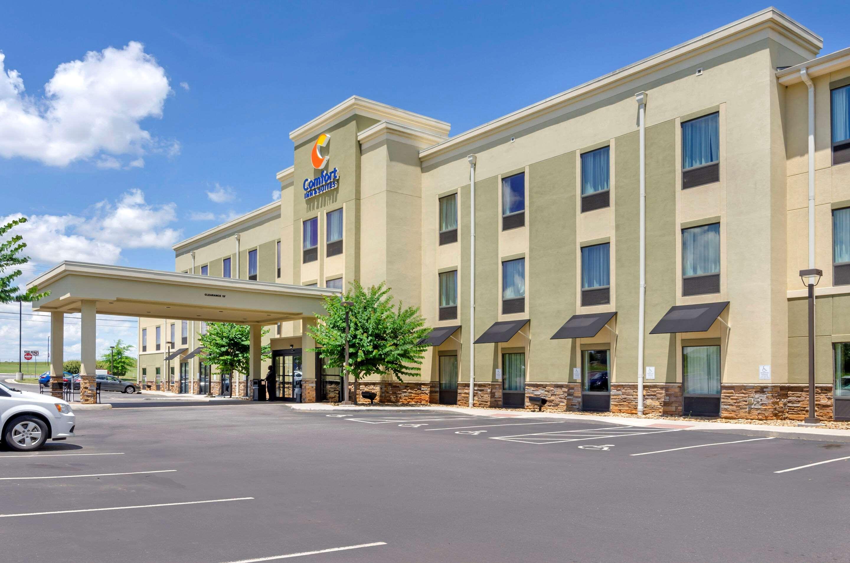 Comfort Inn & Suites Lynchburg Airport - University Area Luaran gambar