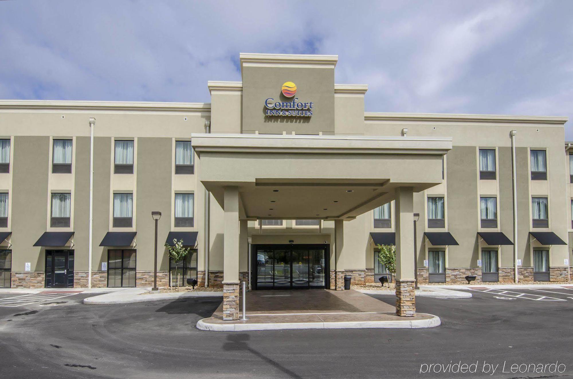 Comfort Inn & Suites Lynchburg Airport - University Area Luaran gambar